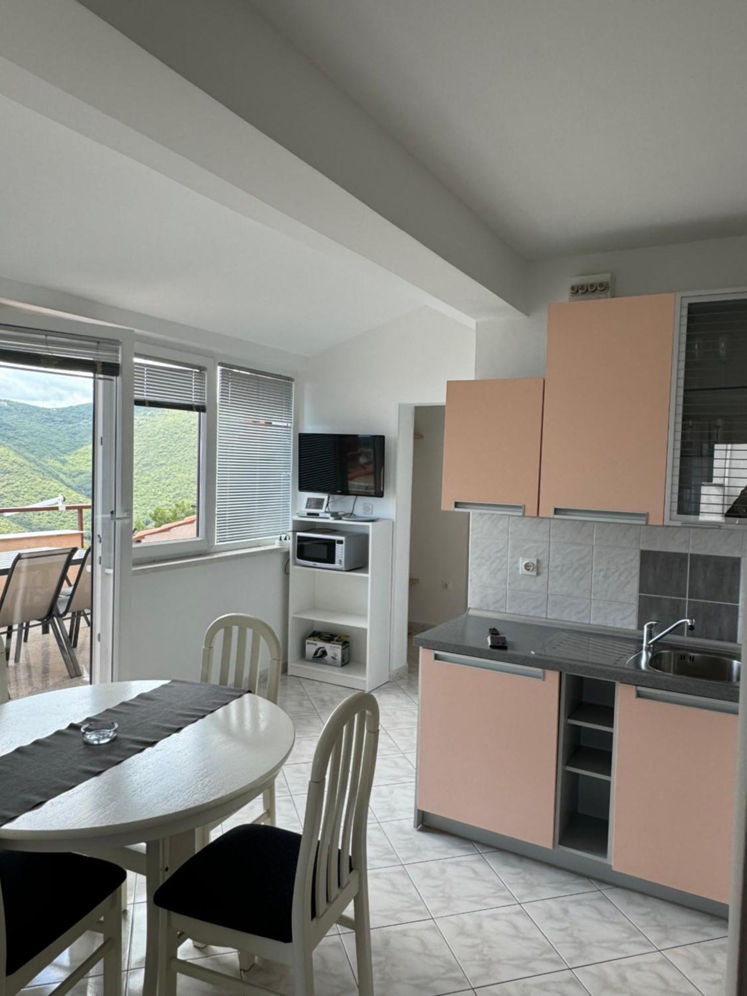 Apartments Creska 629 Rabac Esterno foto