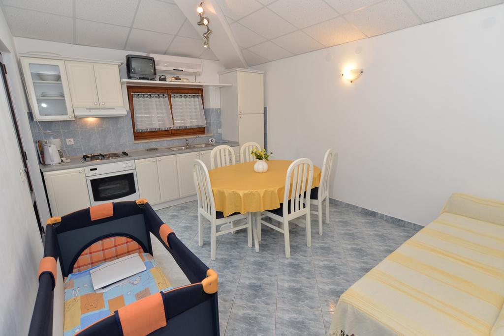 Apartments Creska 629 Rabac Esterno foto