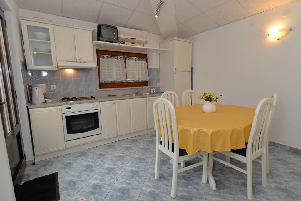 Apartments Creska 629 Rabac Esterno foto