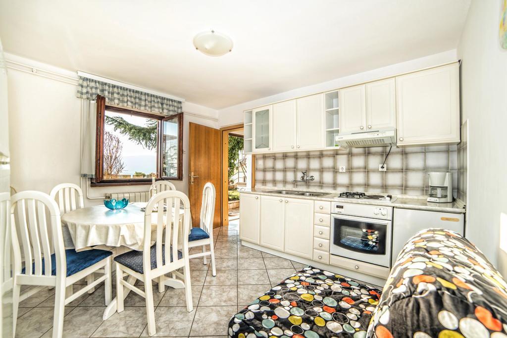 Apartments Creska 629 Rabac Esterno foto