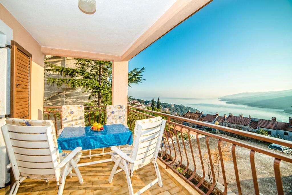Apartments Creska 629 Rabac Esterno foto